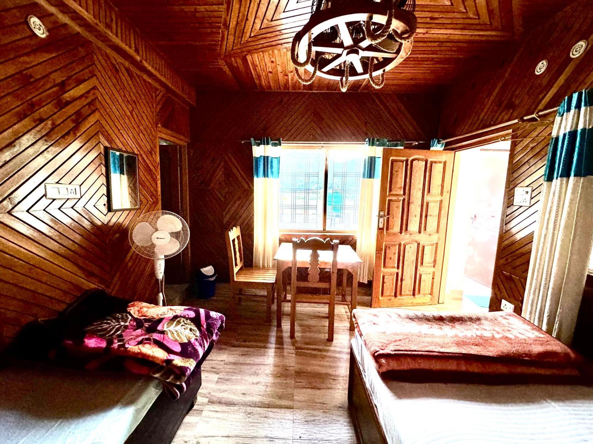 Hill Dew Homestay Uttarkāshi Exterior foto